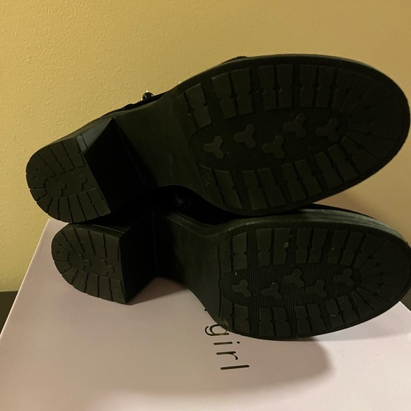 Madden Girl Vera Beaded Combat Boot - Picture 5 of 5